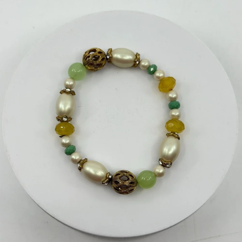 Monet coordinated necklace